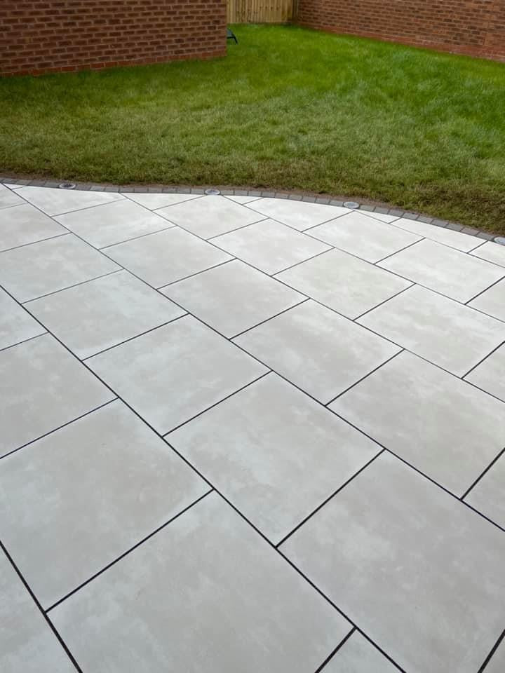 Ground Light Grey Italian Porcelain 900 x 600 mm