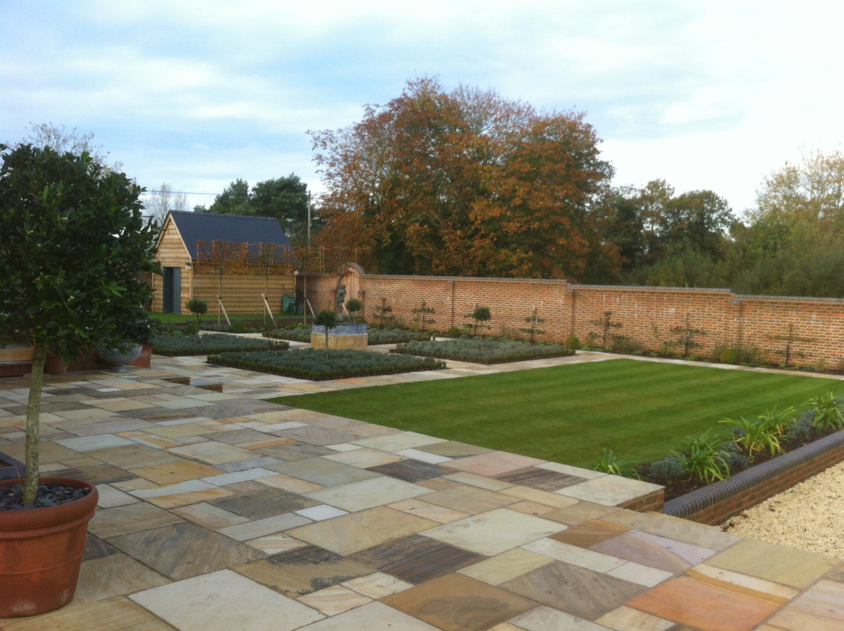 Fossil Mint Indian Sandstone Paving - 600 x 600 mm - Riven