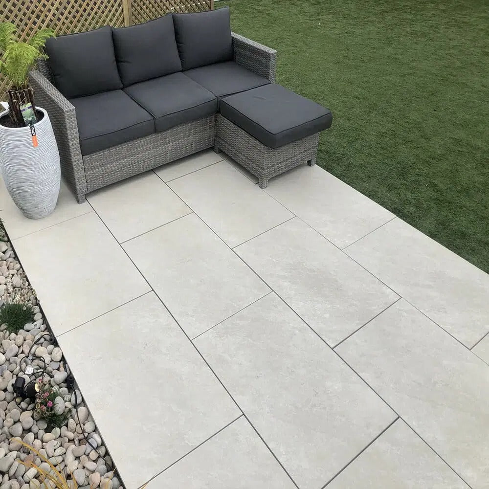 Quartz White Porcelain 600 x 600 mm